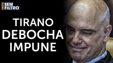 Ministro Moraes é filmado sorrindo após sessão acalorada no STF