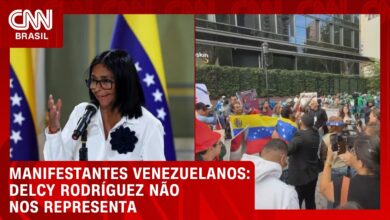 Venezuelanos protestam em Nova York contra Delcy Rodríguez antes de discurso na ONU